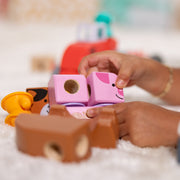 Blockables™ Play Sets Farm and Farm Friends 2-Pack Bundle G8