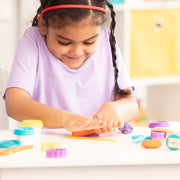 Created by Me! Cut, Sculpt & Roll Modeling Dough Kit Y6