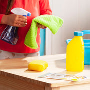 Let's Play House! Spray, Squirt & Squeegee Play Set I9