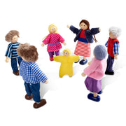 Wooden Doll Family B4